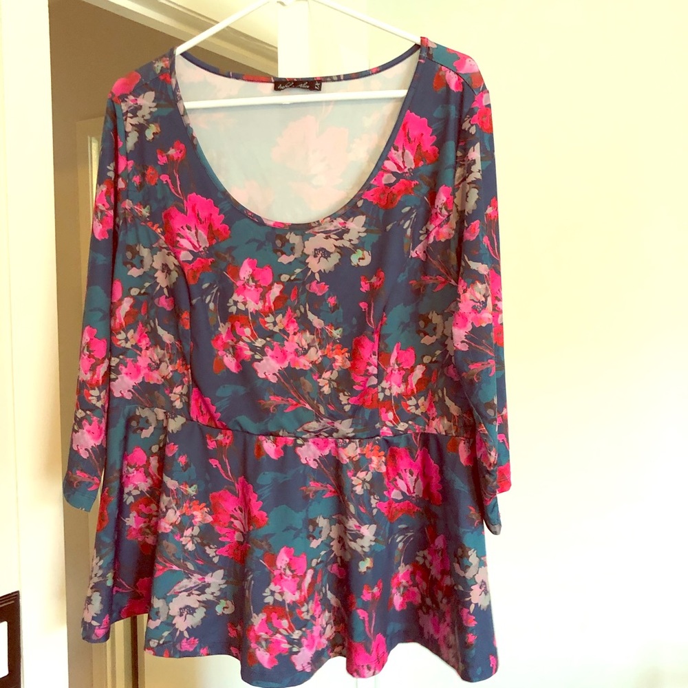 Floral peplum top